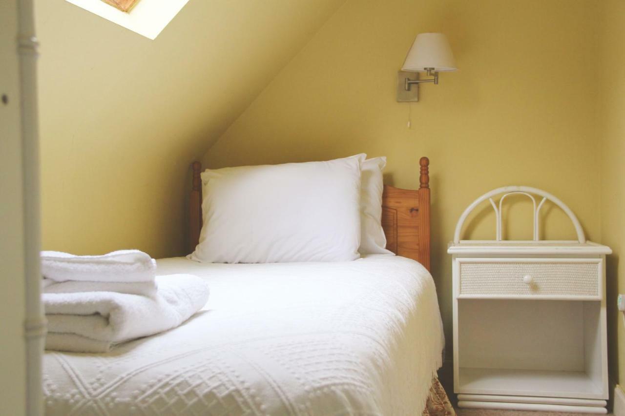 Owlpen Manor Cottages Uley Luaran gambar
